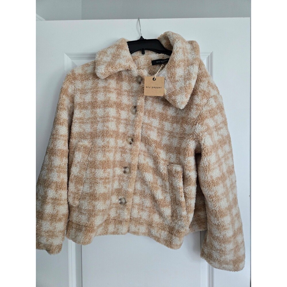 Blu pepper tan and cream plaid faux-shearling jacket size s. Nwt